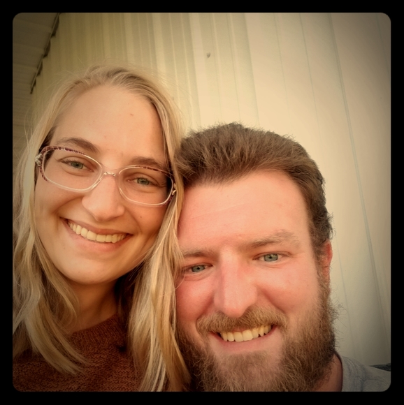 Meet your Posher, Whitney - Picture 1 of 1